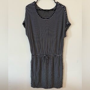Hilary Radley Navy & White Striped T-Shirt Dress Tie Waist Pockets Size Medium
